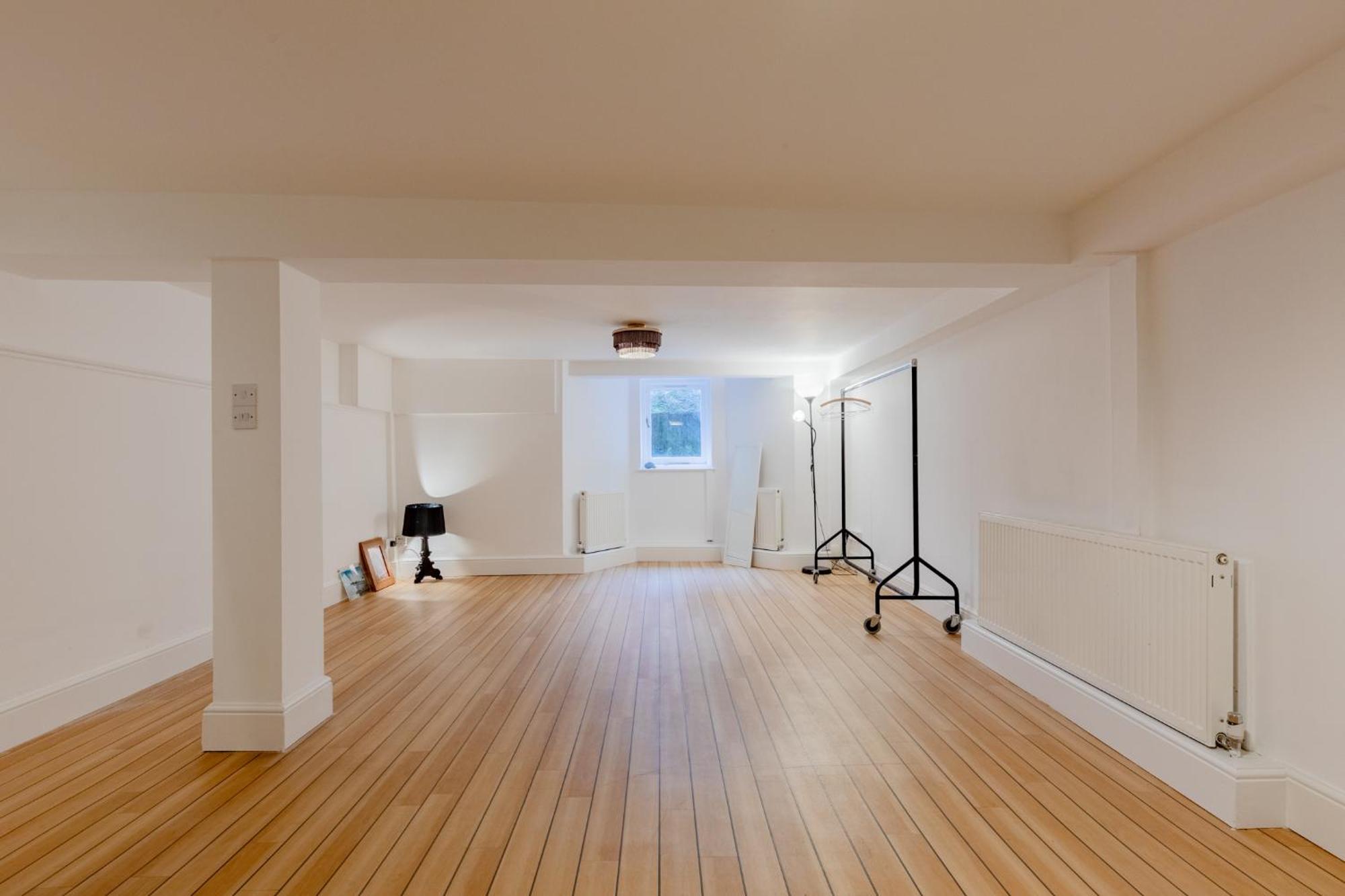Luxuriously Curated 4bd Stoke Newington Apartment *